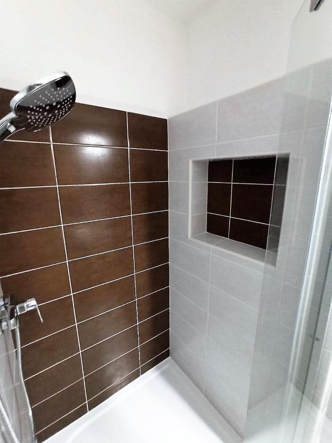 Apartmany U Lva Прахатіце Екстер'єр фото