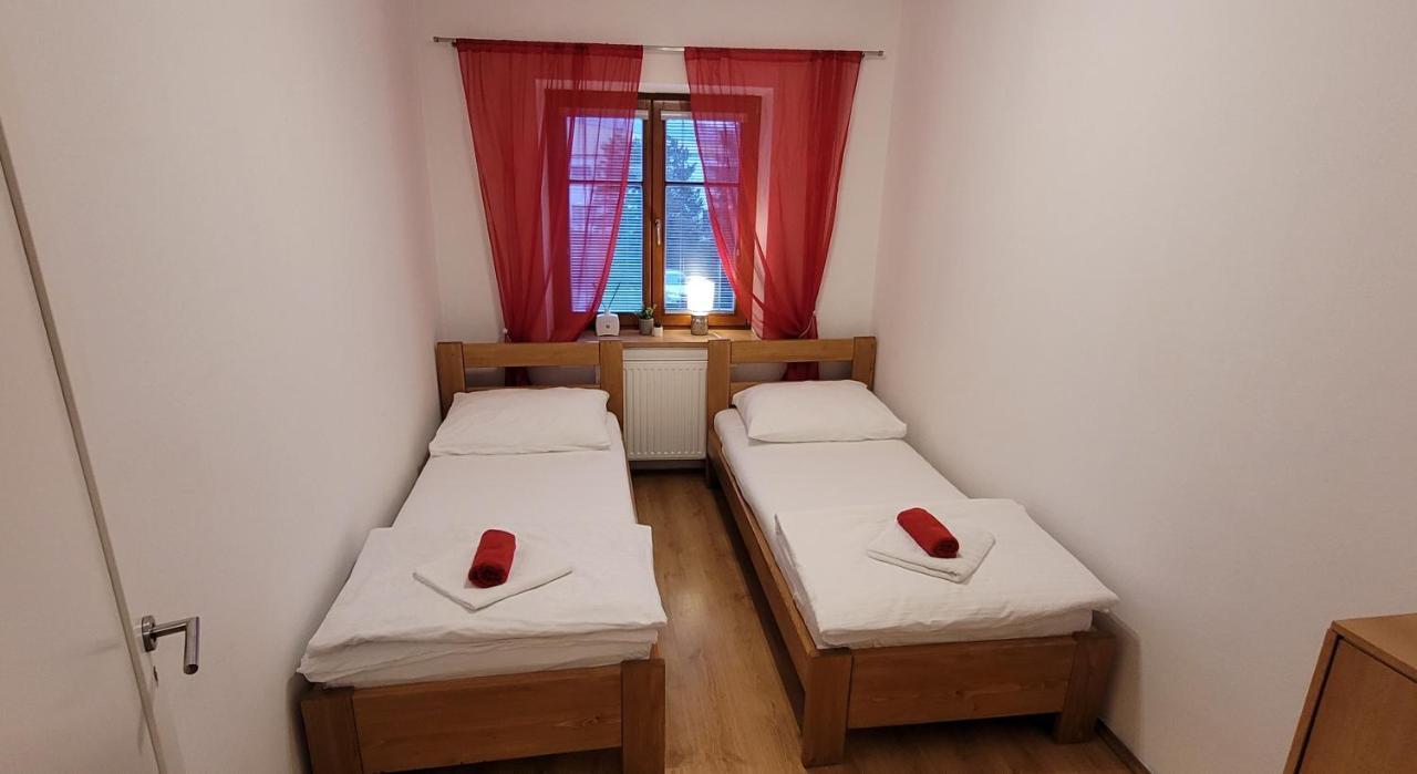 Apartmany U Lva Прахатіце Екстер'єр фото