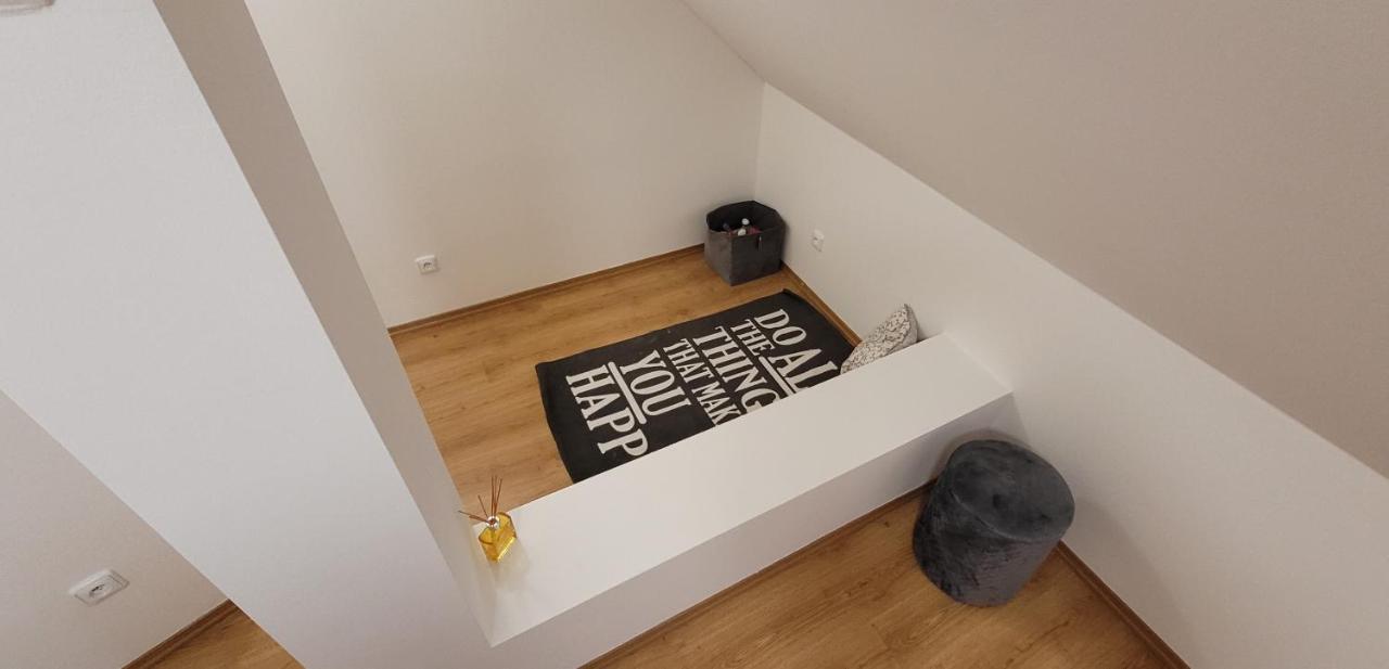 Apartmany U Lva Прахатіце Екстер'єр фото