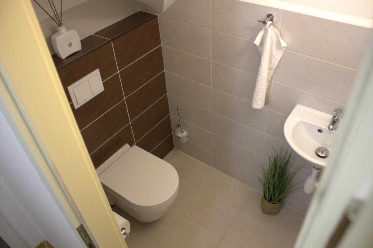Apartmany U Lva Прахатіце Екстер'єр фото